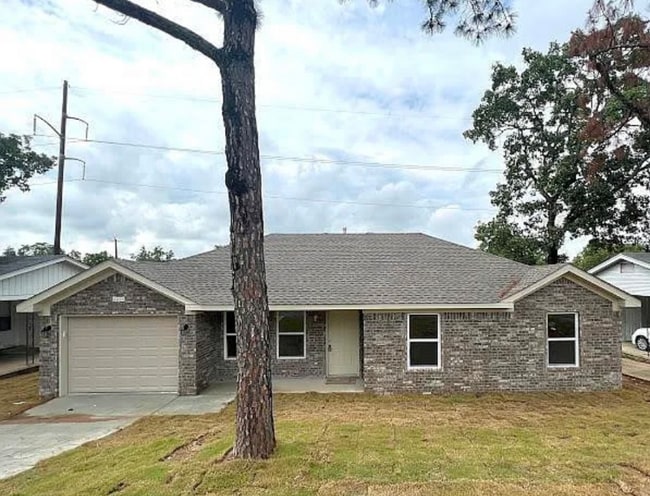 608 Libby Ln in North Little Rock, AR - Building Photo - Building Photo