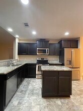670 Edith Ln in Pensacola, FL - Building Photo - Building Photo
