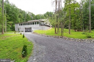 12285 Elk Run Church Rd in Midland, VA - Building Photo - Building Photo