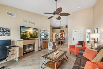 182 Desert Falls Cir in Palm Desert, CA - Building Photo - Building Photo