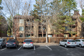 Telluride West Condominiums in Lakewood, CO - Building Photo - Building Photo