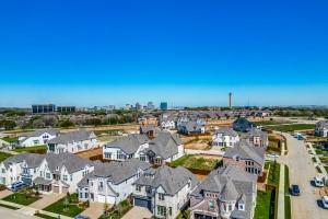 1931 Stamp Rd in Irving, TX - Foto de edificio