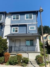 10386 156th Pl NE in Redmond, WA - Building Photo - Building Photo