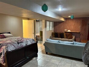 5424 Ave S in Galveston, TX - Building Photo - Building Photo