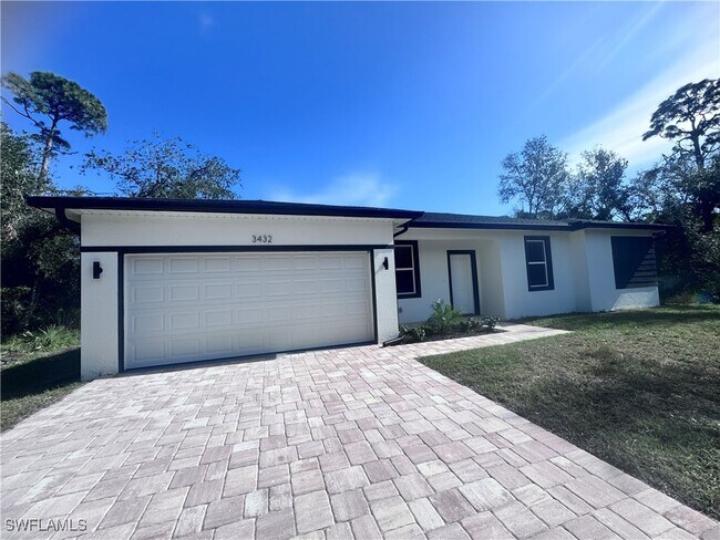 3432 Audette St in Port Charlotte, FL - Building Photo - Building Photo