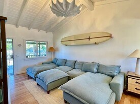 3080 Lincoln St in Carlsbad, CA - Building Photo