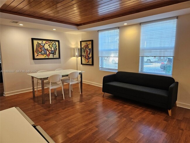 property at 622 15th St