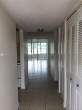 6350 NW 62nd St-Unit -211 in Fort Lauderdale, FL - Building Photo - Building Photo