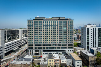 Overlook Flats in Jersey City, NJ - Building Photo - Building Photo