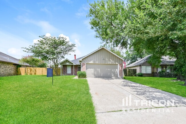 property at 8711 Croteau Dr