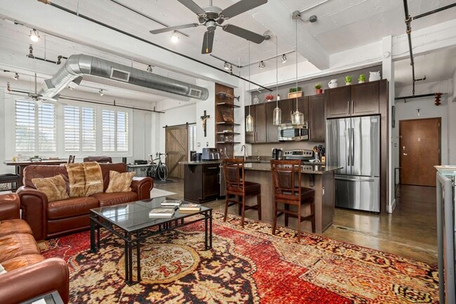 property at 831 S Flores St