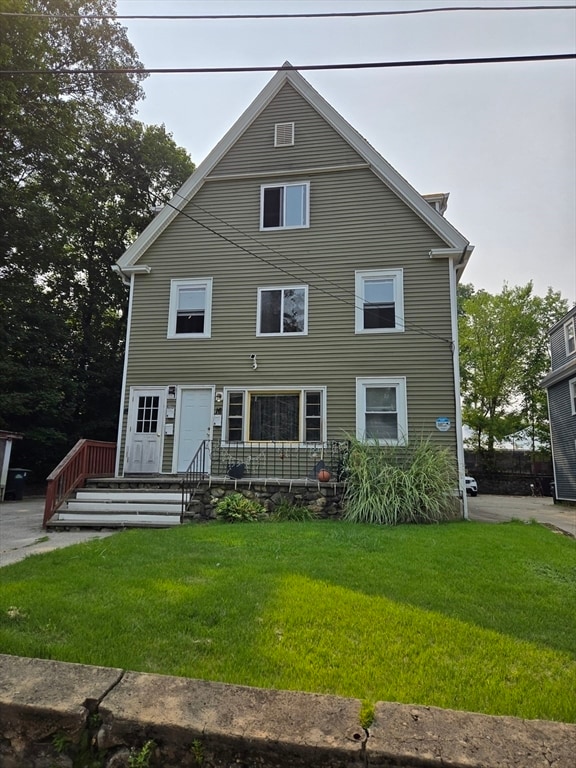 property at 18 Windsor Ct