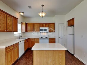 16112 Stuarts Draft Ct in Charlotte, NC - Building Photo - Building Photo
