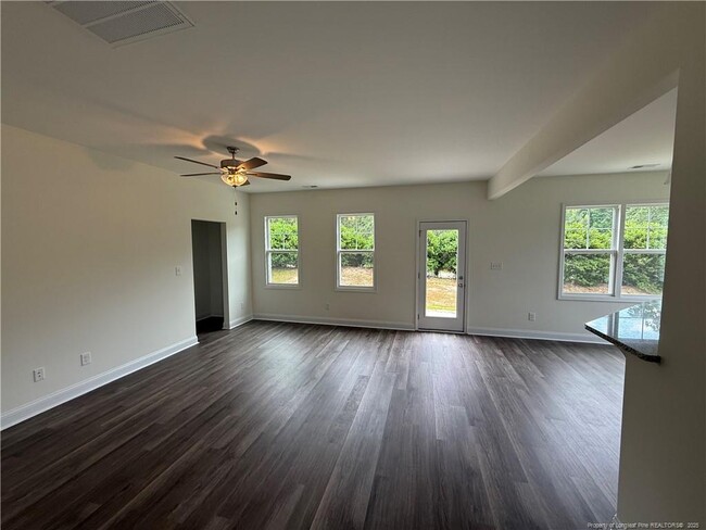 81 Reece Dr in Sanford, NC - Building Photo - Building Photo