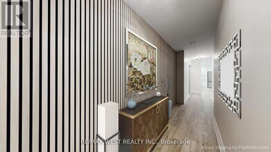 1535 Lakeshore Rd E in Mississauga, ON - Building Photo - Building Photo