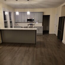 110 Schley St in Newark, NJ - Building Photo - Building Photo