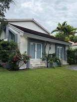 3231 Salzedo St in Coral Gables, FL - Building Photo