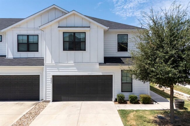 252 Fieldwood Dr