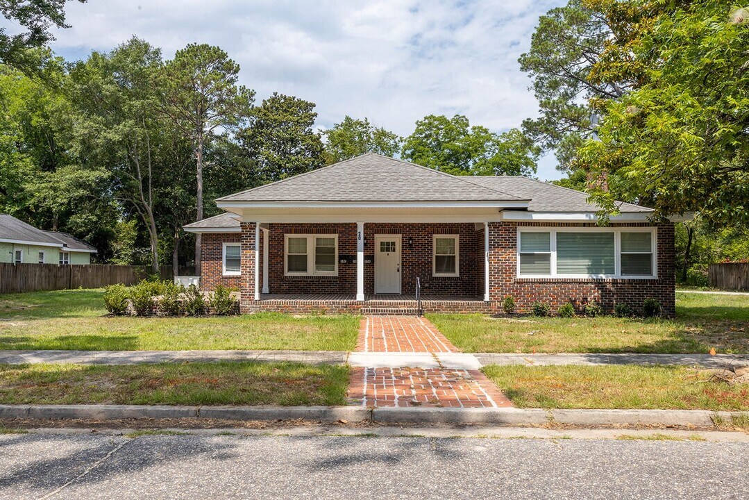 20 Marion Ave in Sumter, SC - Building Photo