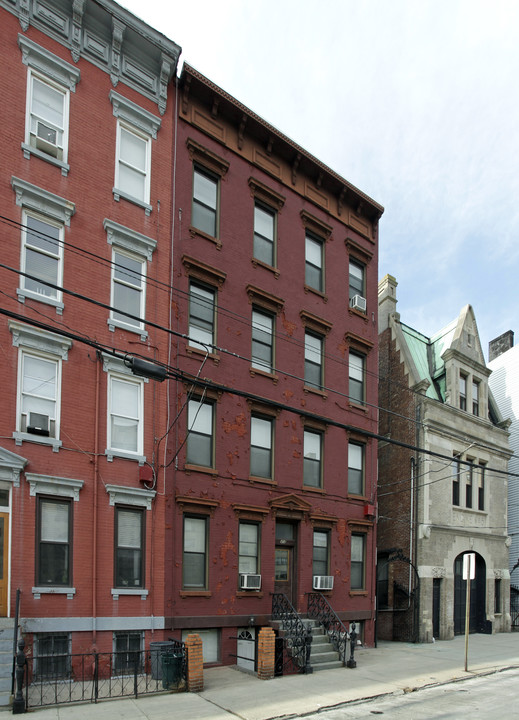 408 Grand St in Hoboken, NJ - Foto de edificio