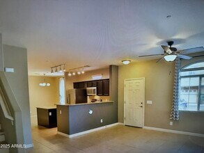 2150 W Alameda Rd in Phoenix, AZ - Building Photo - Building Photo