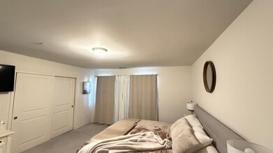 836 Winchell Wy W in Madera, CA - Building Photo - Building Photo