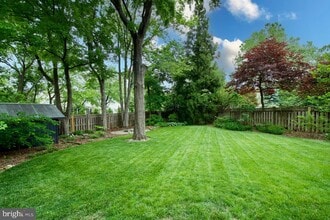 6007 Shaffer Dr in Alexandria, VA - Building Photo - Building Photo