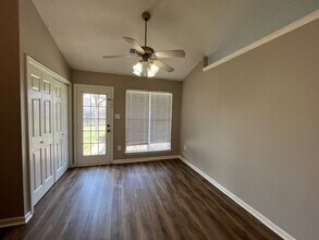 1882 Cresent Ln in Southaven, MS - Building Photo - Building Photo