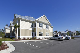 Arbor Landing at Hampstead in Hampstead, NC - Building Photo - Building Photo