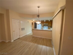 3825 Juno Beach St in Las Vegas, NV - Building Photo - Building Photo