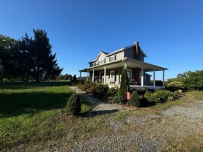 16615 Spotswood Trail in Ruckersville, VA - Building Photo - Building Photo