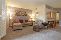 Living room - Sandstone Apartamentos in Tucson, Arizona