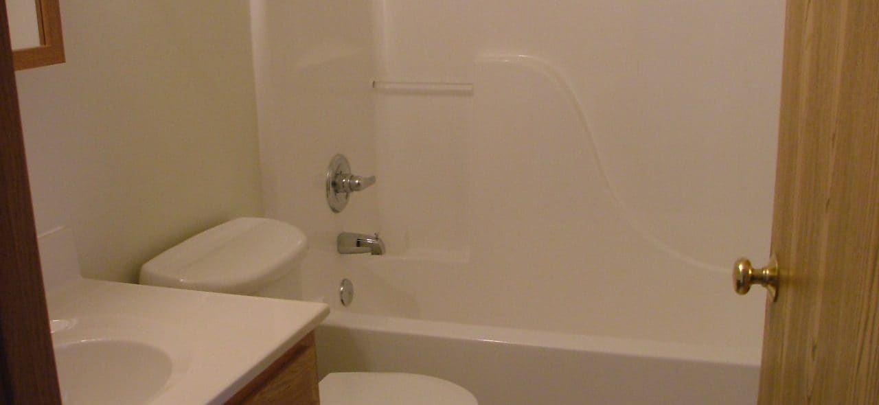PLUM VILLA in Vermillion, SD - Building Photo