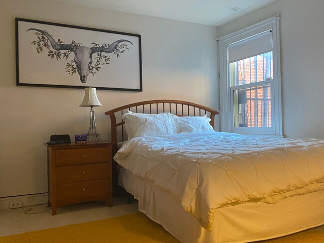 1720 Bolton St, Unit 1 photo'