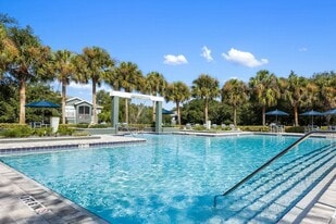 Highlands At Heathbrook in Ocala, FL - Building Photo