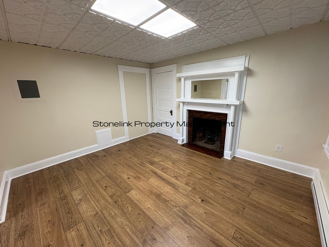 property at 40 High St