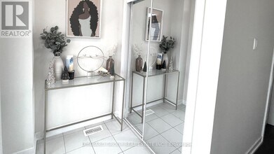 142 Lilac Cir in Haldimand, ON - Building Photo - Building Photo