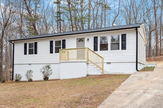 120 King Charles Rd in Hillsborough, NC - Building Photo - Building Photo