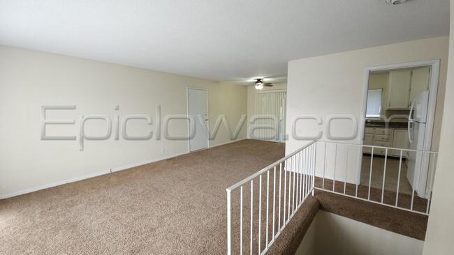 6713 Council St NE in Cedar Rapids, IA - Building Photo - Building Photo