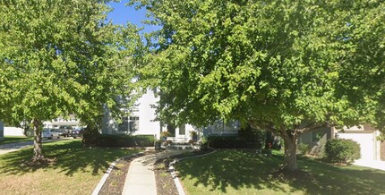 2101 SW Wall St, Unit Apartment A in Blue Springs, MO - Building Photo - Building Photo