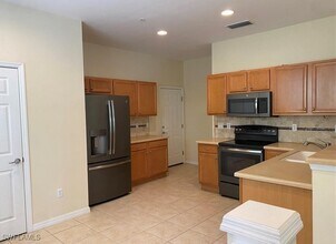 16162 Ravina Way in Naples, FL - Foto de edificio - Building Photo