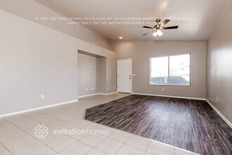 15901 W Elm St in Surprise, AZ - Foto de edificio - Building Photo