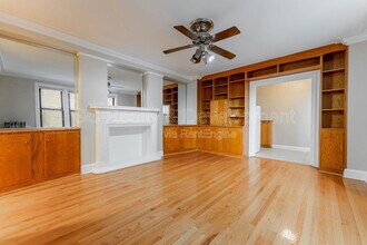 1765 E 55th St in Chicago, IL - Building Photo - Building Photo