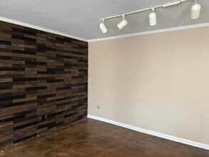 636-638-638 Town Oaks Cir in Kilgore, TX - Building Photo - Building Photo