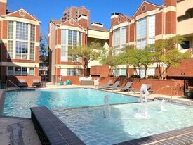 3100 Cole Ave, Unit 111 in Dallas, TX - Building Photo