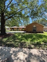 1893 Dabney Dr in Baton Rouge, LA - Building Photo