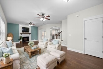 1327 Morning Star Dr in Clarksville, TN - Building Photo - Building Photo