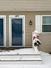 489 Boston Neck Rd, Unit 489 Boston Neck in North Kingstown, RI - Building Photo - Building Photo