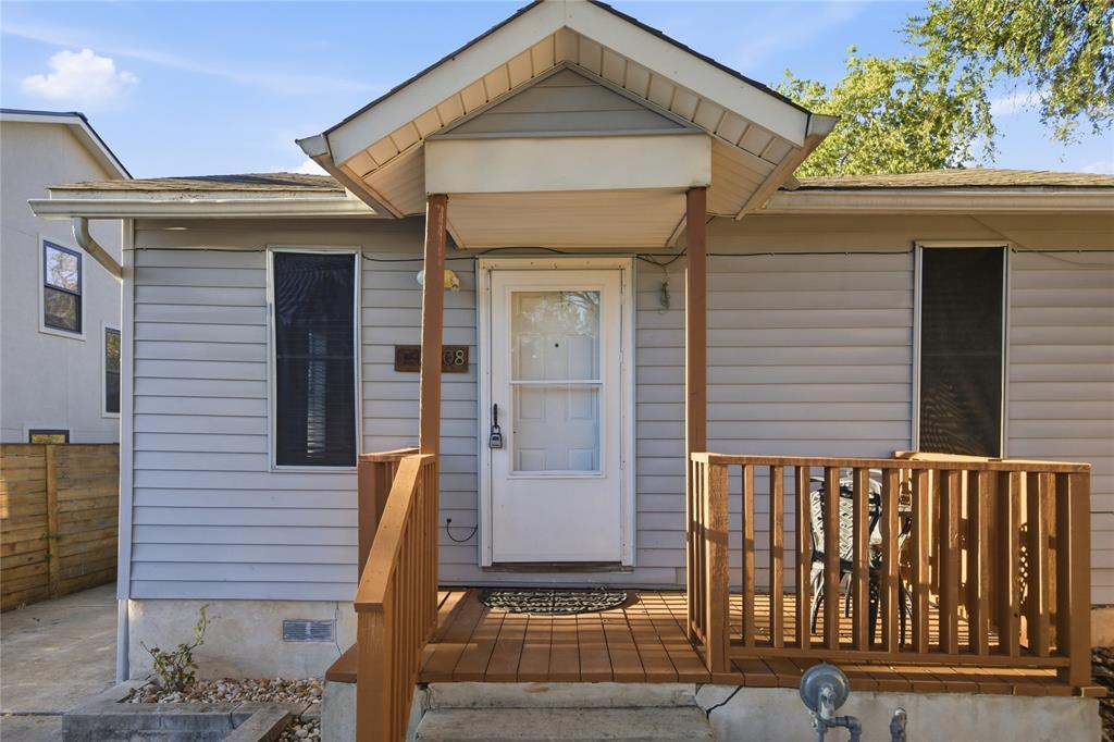 2308 E 10th St in Austin, TX - Building Photo