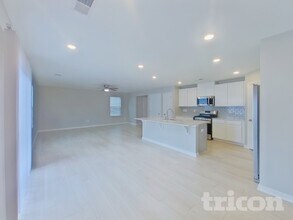 1918 Landrow Ln in Boiling Springs, SC - Building Photo - Building Photo
